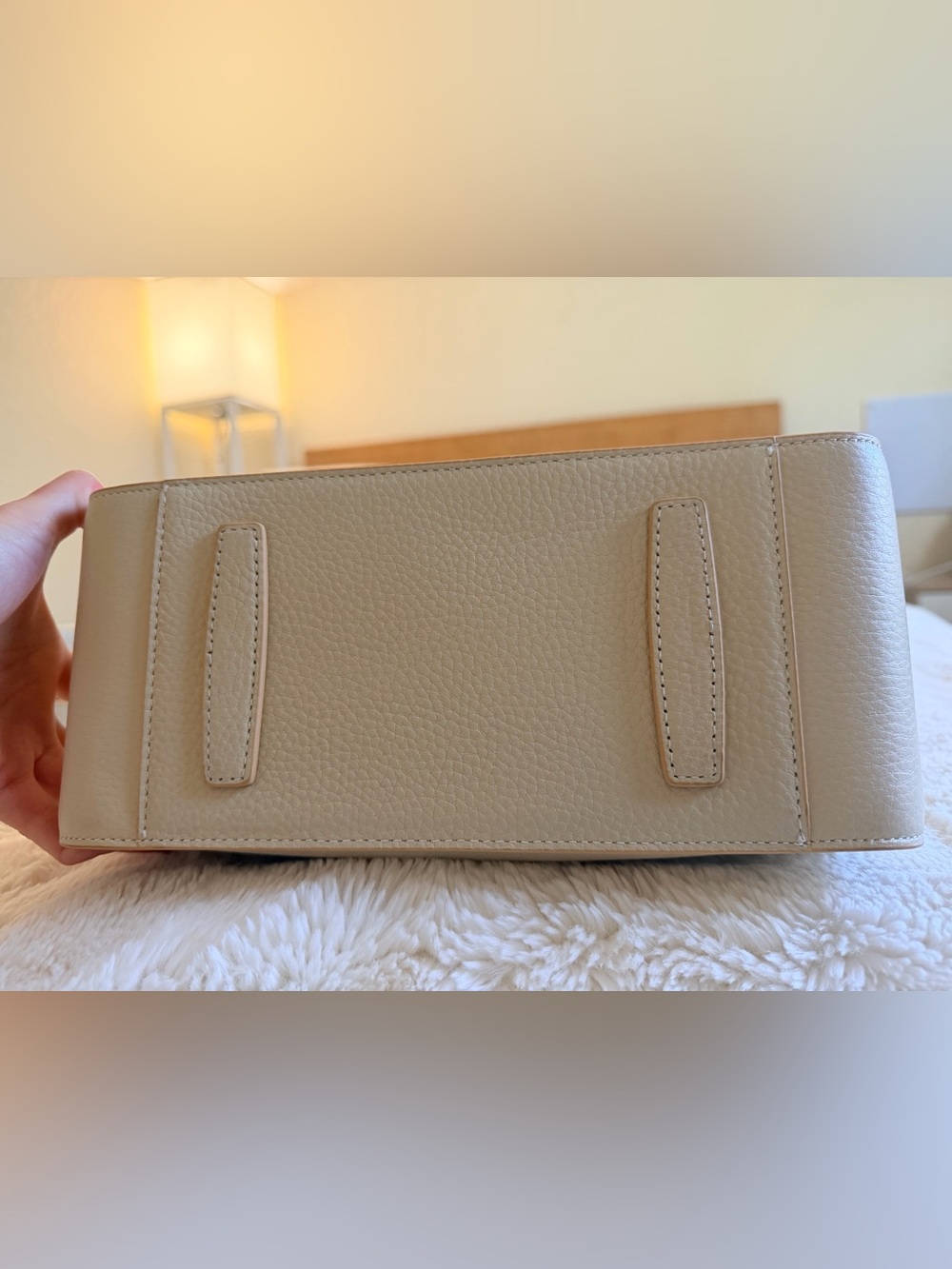 The Horse Clementine bag, Oat with gold hardware, Pebbled Leather Bag - Picture 5 of 9